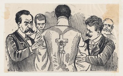Un Grupo de Hombres Observando la Espalda de un Hombre con una Imagen de la Crucifixión